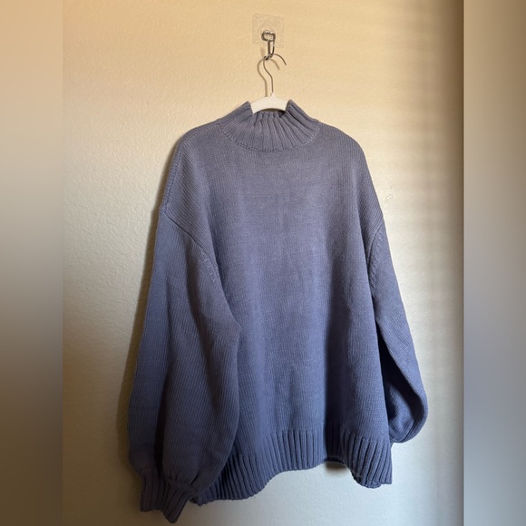 WeWoreWhat Oversized Mock‎ Neck Sweater Sz Size small/medium lilac icy blue - Picture 8 of 9